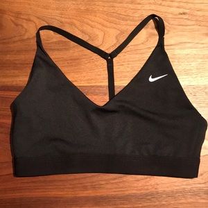 😎 Nike T strap sports bra 😎